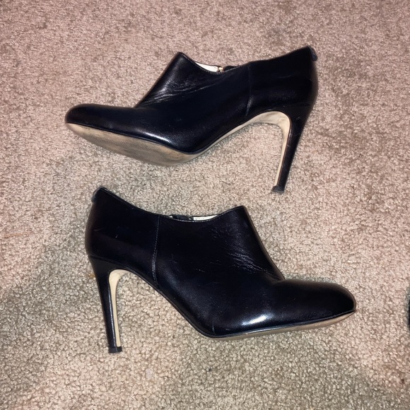 Michael Kors Sammy Napa Black Leather Ankle Boots - Picture 3 of 7